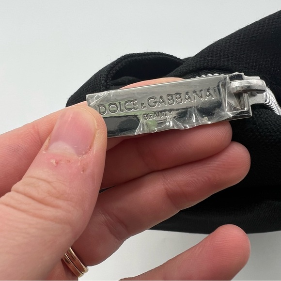 Dolce & Gabbana Beauty Black Makeup Bag Small Silver Cosmetic - Picture 9 of 9